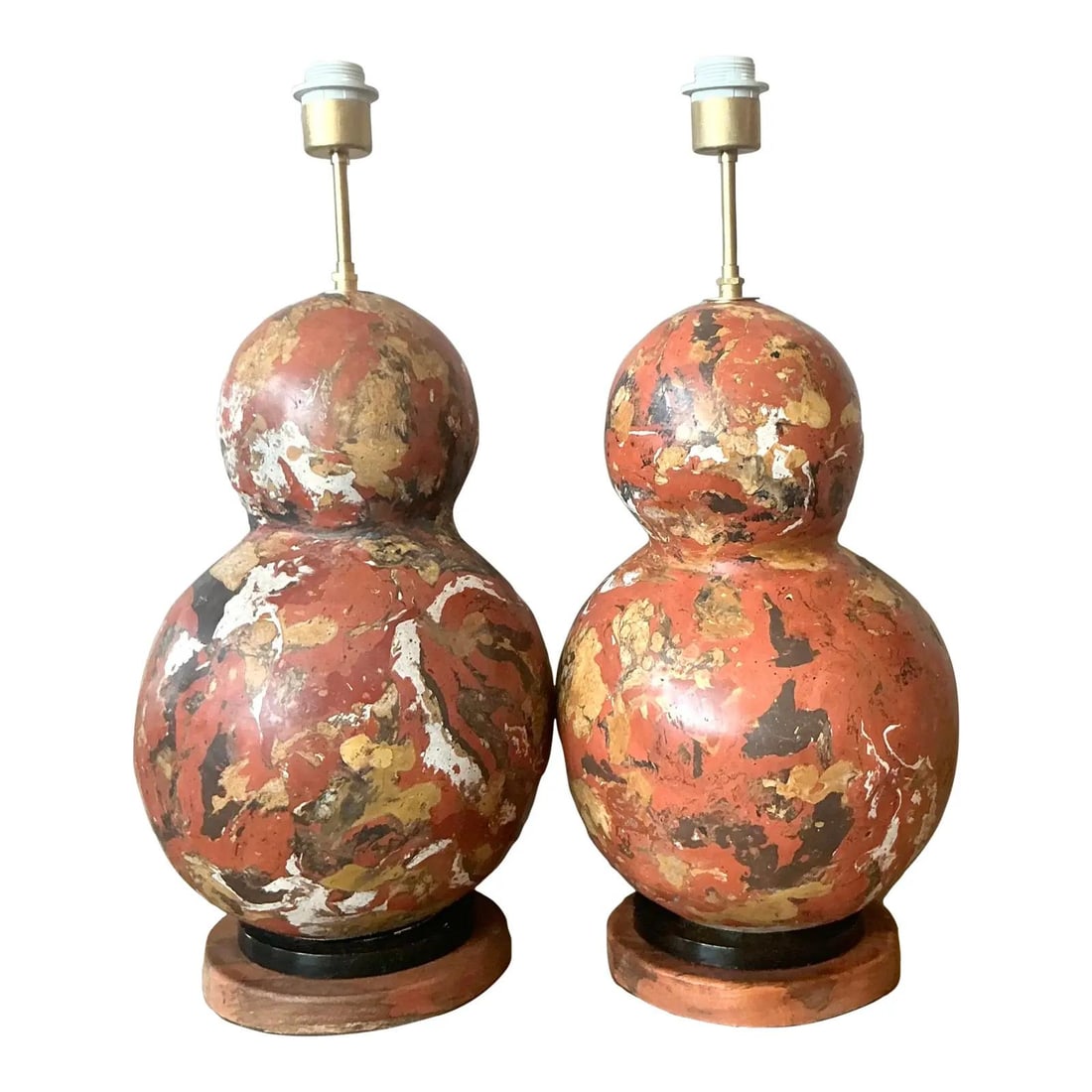 Pair of Scagliola Table Lamps with Hand Painted Faux Marble Finish: Pair of Scagliola Table Lamps with Hand Painted Faux Marble Finish This pair of vintage Scagliola table lamps features a classic double-gourd silhouette and showcases the traditional scagliola techniq