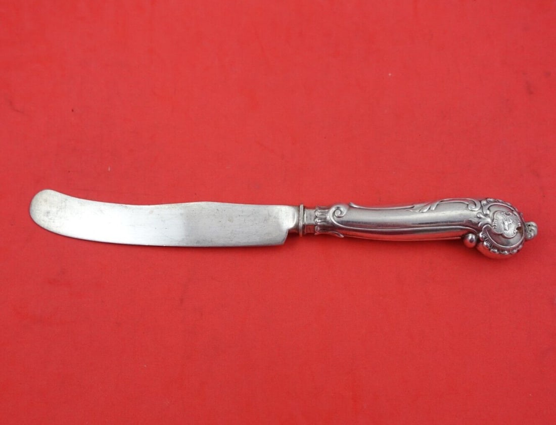 Otto Schneider .800 Silver Knife with Stag Crest 8 5/8" Germany: Otto Schneider .800 Silver Knife with Stag Crest 8 5/8" Germany This exquisite regular knife, crafted by Otto Schneider, showcases a stunning applied stag crest and is made of .800 silver. Measuring 8