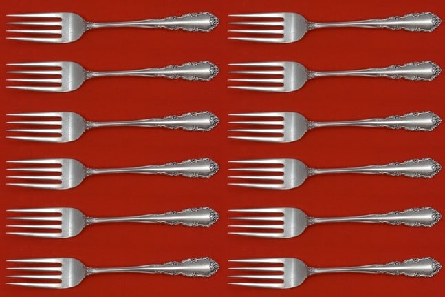 Wallace Shenandoah Sterling Silver Salad Forks Set of 12 6 1/4": Wallace Shenandoah Sterling Silver Salad Forks Set of 12 6 1/4" Enhance your dining experience with this exquisite set of 12 salad forks from the Shenandoah pattern by Wallace. Each fork measures 6 1/