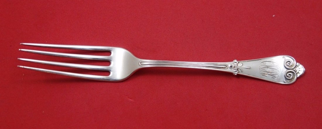 Tiffany & Co Beekman Sterling Silver Breakfast Fork 6.25": Tiffany & Co Beekman Sterling Silver Breakfast Fork 6.25" This exquisite Beekman breakfast fork by Tiffany & Co. is a stunning addition to any flatware collection. Crafted from high-quality sterling s