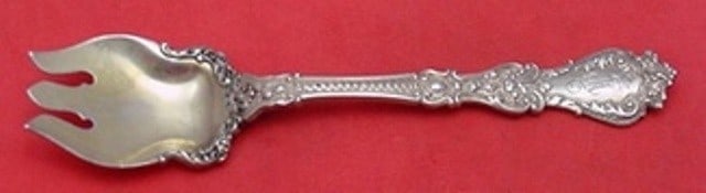 Gorham Henry II Sterling Silver Ice Cream Fork Gold Washed 5 3/4": Gorham Henry II Sterling Silver Ice Cream Fork Gold Washed 5 3/4" This exquisite Henry II ice cream fork by Gorham showcases the elegance of sterling silver craftsmanship. Measuring 5 3/4 inches, it f