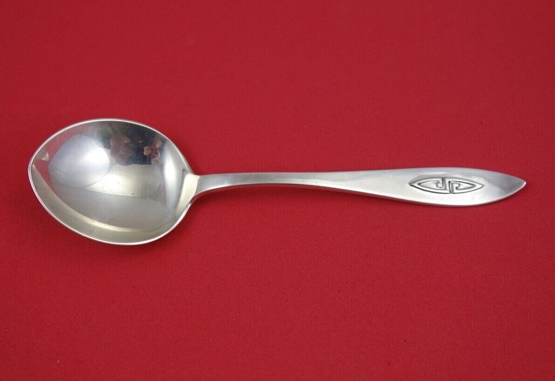 Shreve Buckingham Narrow Sterling Silver Bouillon Spoon Monogrammed S 5 3/4 in: Shreve Buckingham Narrow Sterling Silver Bouillon Spoon Monogrammed S 5 3/4 in This exquisite Buckingham Narrow bouillon soup spoon is crafted from high-quality sterling silver by the renowned maker,