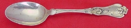 Whiting Violet Sterling Silver Demitasse Spoon 4 Inch Heirloom: Whiting Violet Sterling Silver Demitasse Spoon 4 Inch Heirloom This exquisite demitasse spoon, crafted by Whiting, features the elegant Violet pattern. Made from high-quality sterling silver, this pie