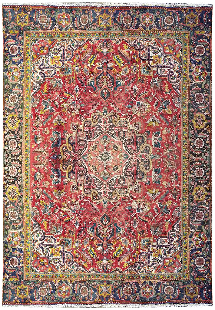 Exquisite 9.3 x 12.8 Old Persian Heriz Rug: Exquisite 9.3 x 12.8 Old Persian Heriz Rug Free continental US Shipping Discover the beauty and craftsmanship of this exquisite 9.3 x 12.8 Old Persian Heriz Rug. Renowned for its intricate patterns an