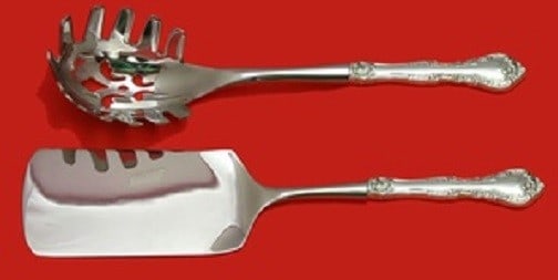 Gorham Alencon Lace Sterling Silver 2pc Serving Set Italy: Gorham Alencon Lace Sterling Silver 2pc Serving Set Italy This exquisite 2-piece Italian serving set, crafted in the Alencon Lace pattern by Gorham, features custom-made hollow handles with stainless