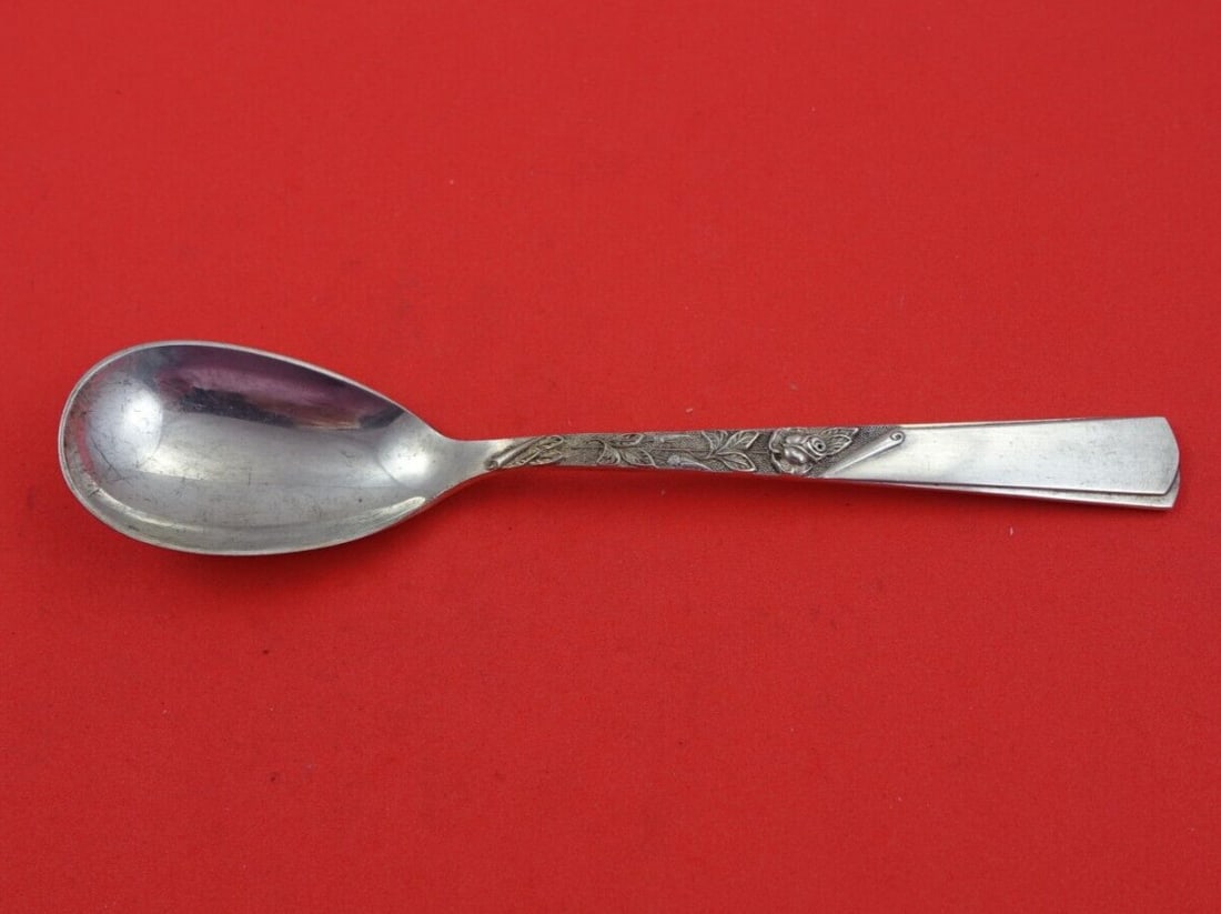Stieff Rose Motif Sterling Silver Sugar Spoon 6 1/8 Serving Piece: Stieff Rose Motif Sterling Silver Sugar Spoon 6 1/8 Serving Piece This exquisite serving spoon features the elegant Rose Motif pattern by Stieff, crafted from high-quality sterling silver. Measuring 6