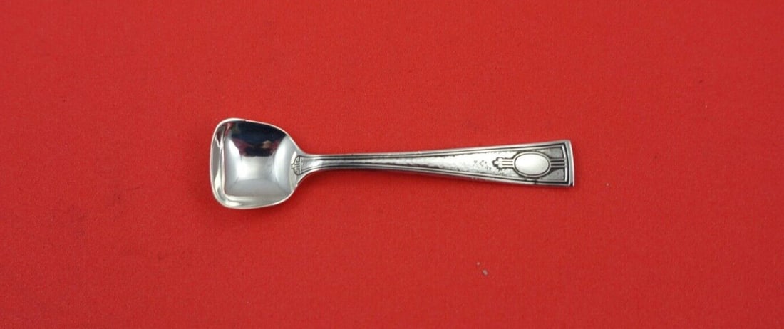 Wallace Carthage Sterling Silver Salt Spoon Square Bowl 2 3/8 Inches: Wallace Carthage Sterling Silver Salt Spoon Square Bowl 2 3/8 Inches Introducing the Carthage Sterling Silver Salt Spoon by Wallace, featuring a distinctive square bowl measuring 2 3/8 inches. Crafted