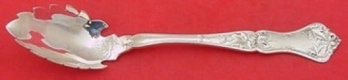 International Sterling Silver Edgewood Custom Spaghetti Spoon 7 3/4": International Sterling Silver Edgewood Custom Spaghetti Spoon 7 3/4" This exquisite spaghetti spoon is part of the Edgewood pattern by International Sterling. Crafted from high-quality sterling silver