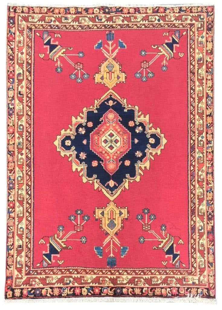 5'1 x 7'3 Solid Red Persian Sirjan Handmade Wool Rug: 5'1 x 7'3 Solid Red Persian Sirjan Handmade Wool Rug Free continental US Shipping Introducing the Solid Red Persian Sirjan Rug, a remarkable piece handcrafted by skilled Persian artisans in the Sirjan