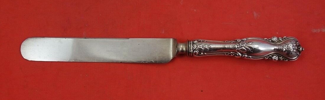 Mauser-Wendell Emperor Sterling Silver Dessert Knife 8 Inch: Mauser-Wendell Emperor Sterling Silver Dessert Knife 8 Inch This exquisite dessert knife features a stunning design from the Emperor pattern by Mauser-Wendell. Crafted with a sterling silver hollow ha