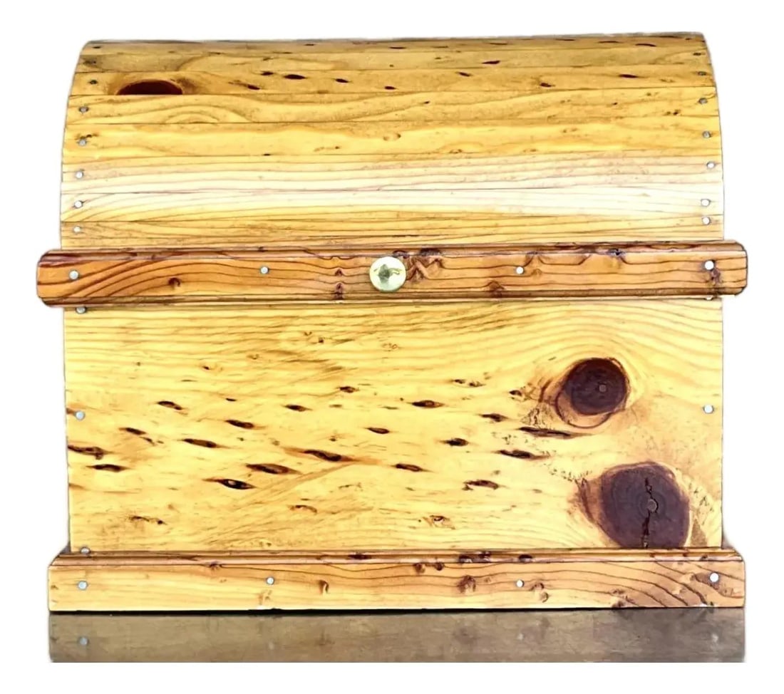 Handcrafted Vintage Knotty Pine Storage Chest with Rounded Lid: Handcrafted Vintage Knotty Pine Storage Chest with Rounded Lid This vintage handcrafted wooden storage box features a beautifully rounded lid and showcases the natural beauty of knotty pine with its r