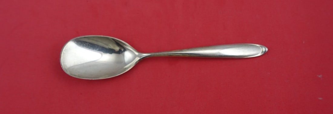 Lunt Raindrop Sterling Silver Sugar Spoon 6 1/8 Inch: Lunt Raindrop Sterling Silver Sugar Spoon 6 1/8 Inch This exquisite sugar spoon features the elegant Raindrop pattern by Lunt, crafted from high-quality sterling silver. Measuring 6 1/8 inches, this s