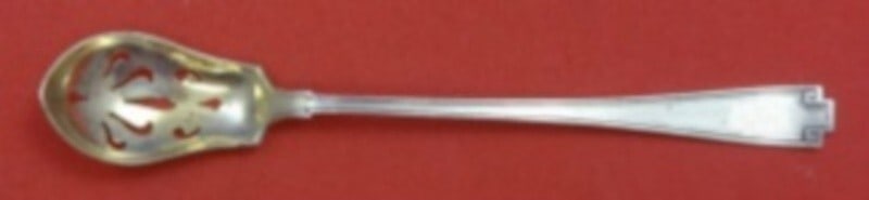 Gorham Etruscan Sterling Silver Olive Spoon Gold Wash 5 3/4": Gorham Etruscan Sterling Silver Olive Spoon Gold Wash 5 3/4" This exquisite Etruscan Olive Spoon by Gorham is crafted from high-quality sterling silver and features a stunning gold wash finish. Measur