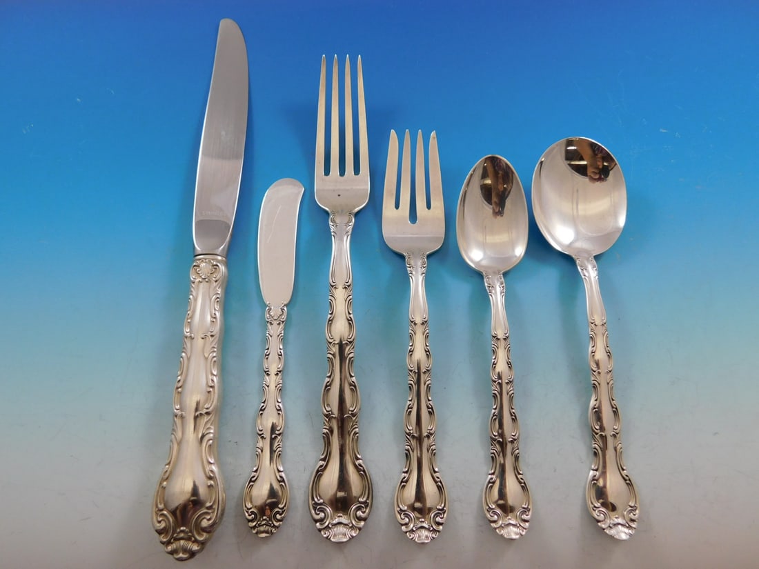 Alvin French Scroll Sterling Silver Flatware Set 36 Pieces with Caddy: Alvin French Scroll Sterling Silver Flatware Set 36 Pieces with Caddy Enhance your dining experience with this exquisite 36-piece Sterling Silver Flatware Set by Alvin, featuring the elegant French Sc