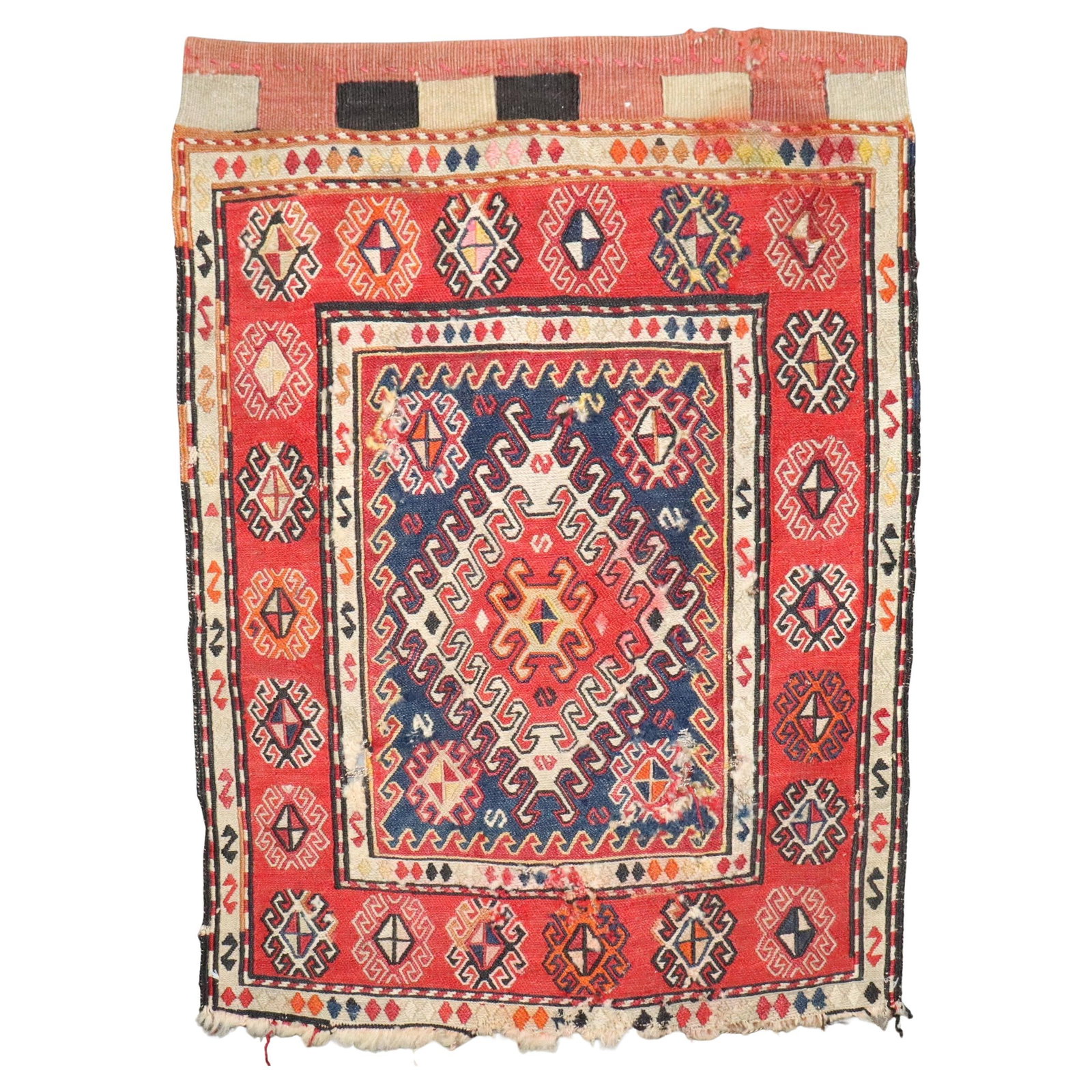 19th Century Persian Soumac Tribal Hand-Woven Rug: 19th Century Persian Soumac Tribal Hand-Woven Rug This exquisite 19th Century Antique Persian Soumac rug showcases a beautiful tribal design, hand-woven from high-quality wool. Originating from Iran,