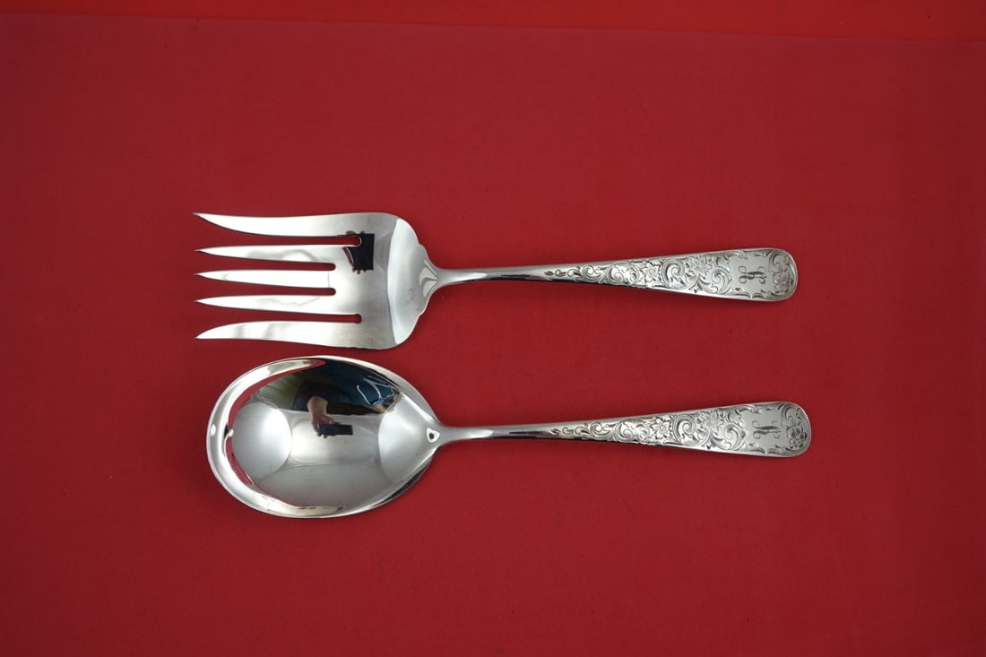 Kirk Old Maryland Engraved Sterling Silver Salad Serving Set 8.5 Inch: Kirk Old Maryland Engraved Sterling Silver Salad Serving Set 8.5 Inch This exquisite salad serving set, crafted by Kirk, features the elegant Old Maryland Engraved pattern in high-quality sterling sil