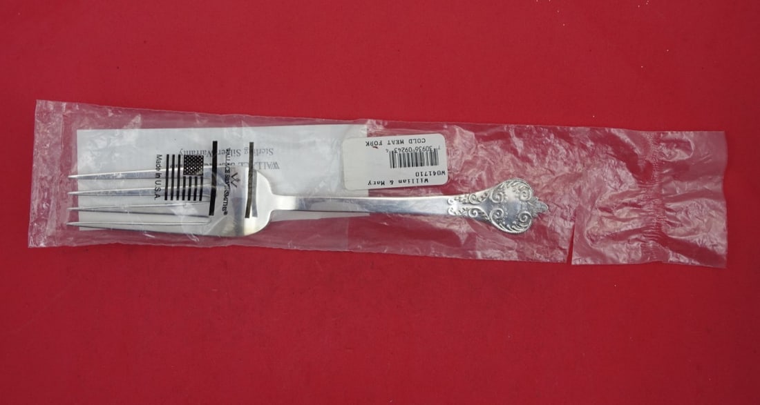 Wallace William and Mary Sterling Silver Cold Meat Fork 9 Inch (1 of 3)