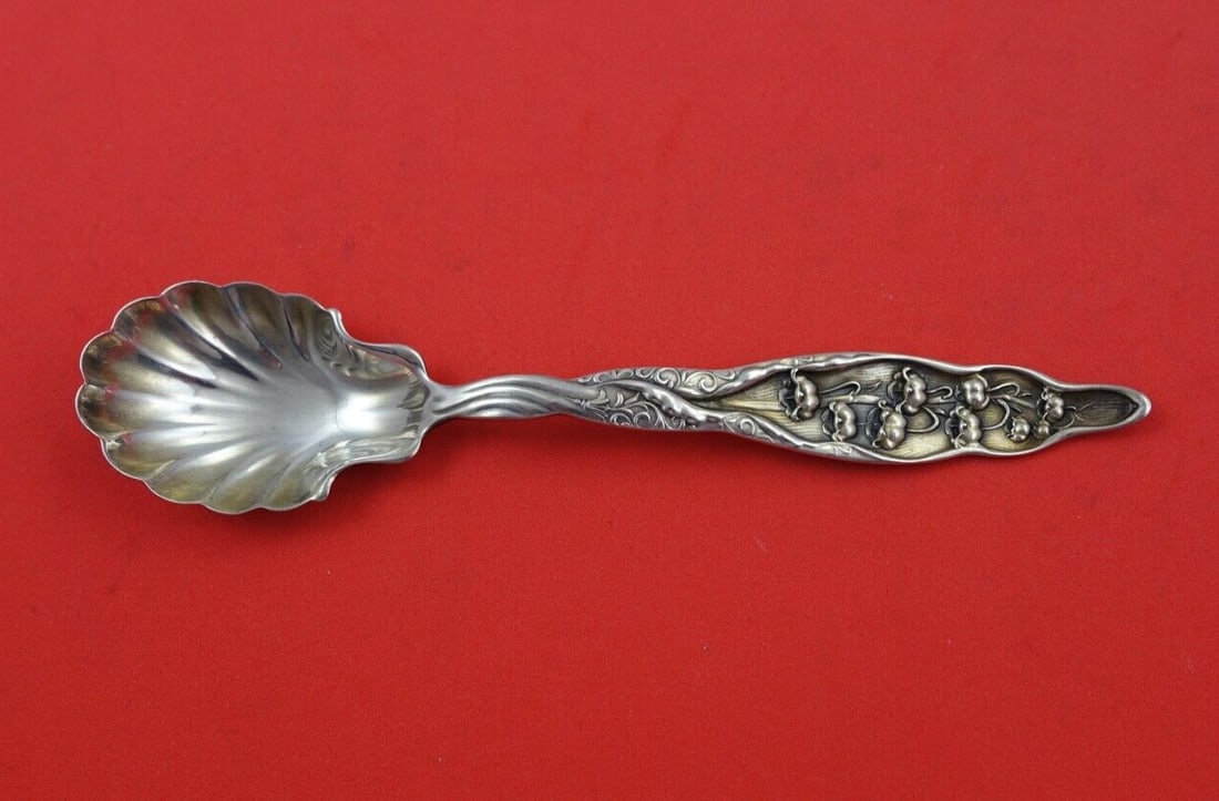 Whiting Lily of the Valley Sterling Silver Sugar Spoon 5 7/8 Shell Bowl (1 of 2)
