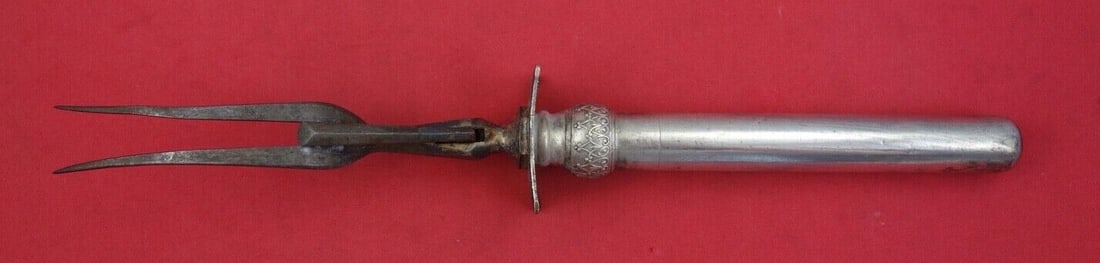 Gorham Dowager Sterling Silver 10 Inch Carving Fork (1 of 2)