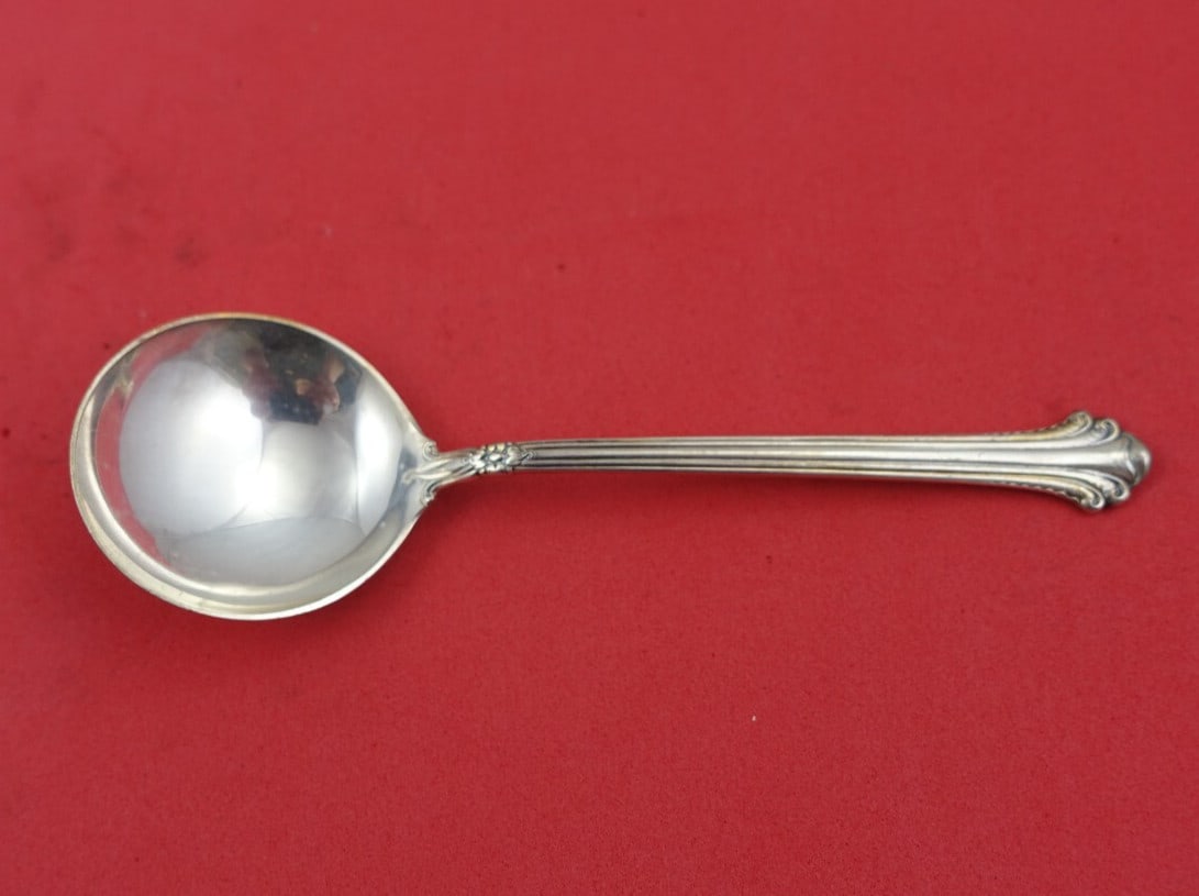 Towle Sterling Silver 5" Bouillon Spoon Silver Plumes Pattern (1 of 3)