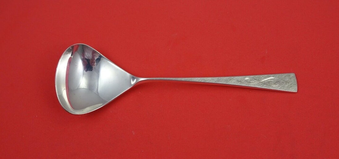 Reed and Barton Da Vinci Sterling Silver Sauce Ladle 6 Inch (1 of 2)