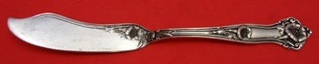Alvin Morning Glory Sterling Silver Master Butter Knife 6 5/8": Alvin Morning Glory Sterling Silver Master Butter Knife 6 5/8" This exquisite flat handle master butter knife is crafted from high-quality sterling silver and features the elegant Morning Glory patter