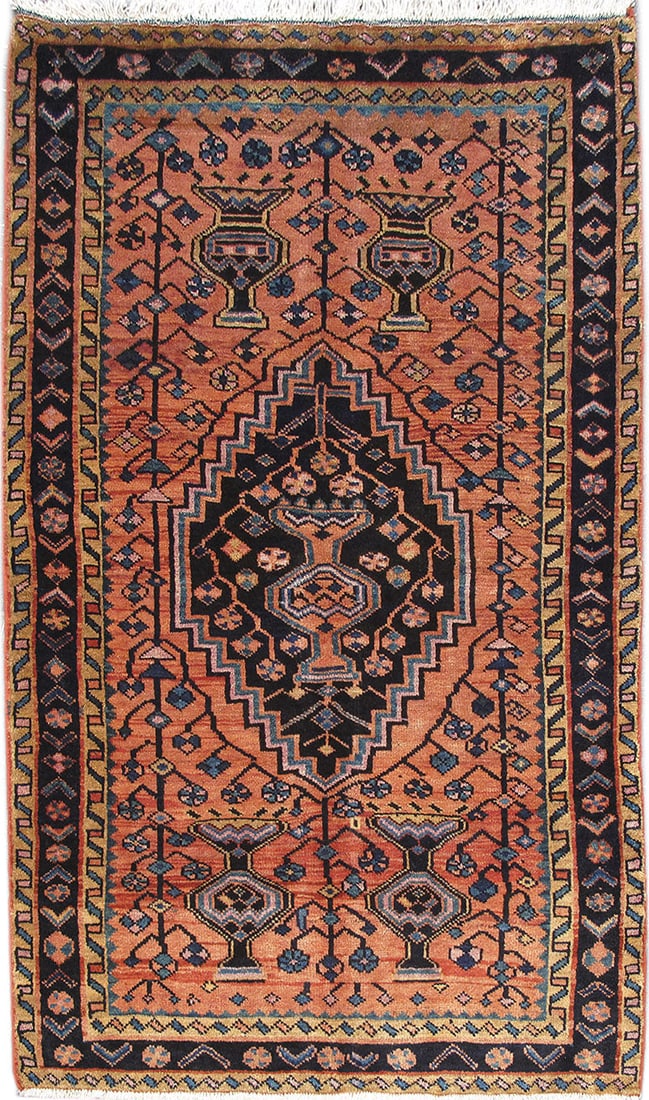 Handcrafted 4.2 x 7.4 Rusty Red Persian Hamadan Area Rug: Handcrafted 4.2 x 7.4 Rusty Red Persian Hamadan Area Rug Free continental US Shipping Introducing the 4' x 7' Rusty Red Persian Hamadan Rug, a stunning blend of traditional craftsmanship and rich colo