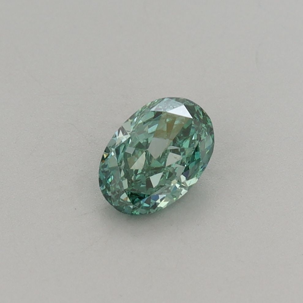 Loose Diamond - OVAL 0.53ct Fancy Vivid Green VS1: Loose Diamond - OVAL 0.53ct Fancy Vivid Green VS1 Source: This is a real non-mined Diamond that has been grown in a lab Shape: OVAL Carats: 0.53 Color: Fancy Vivid Green Certification: IGI Video: