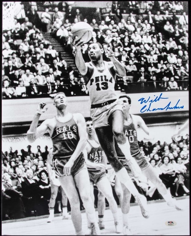 Wilt Chamberlain Autographed 16x20 Photo Sixers PSA/DNA 10: Wilt Chamberlain Autographed 16x20 Photo Sixers PSA/DNA 10 This item features a stunning 16x20 black and white photograph of Wilt Chamberlain, a true basketball legend. The photograph is autographed b