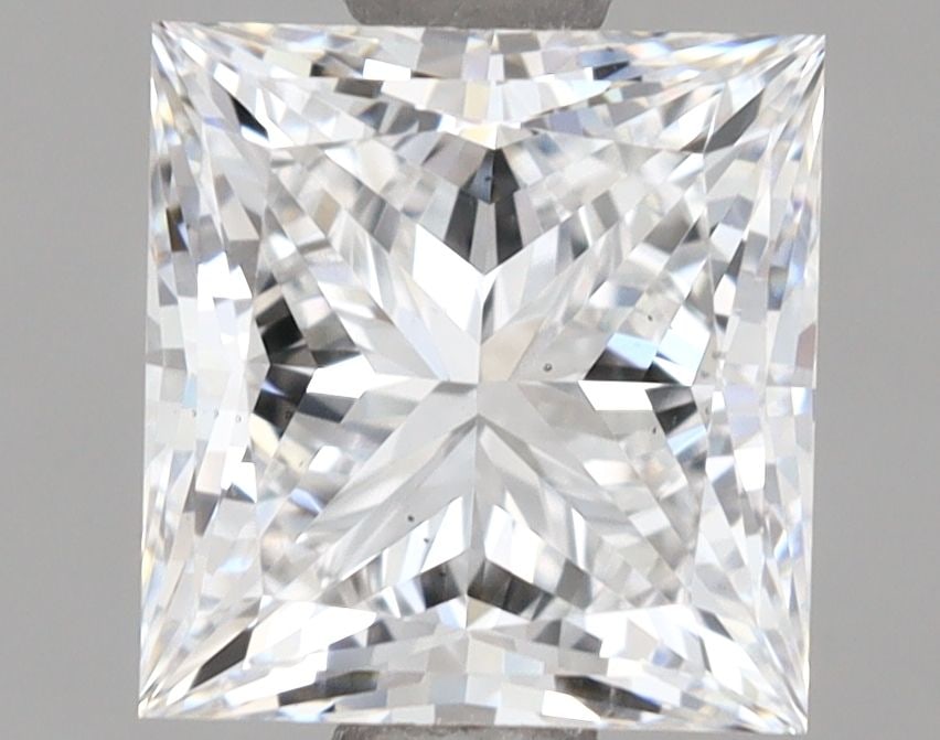 Loose Diamond - PRINCESS 1.62ct E VS2: Loose Diamond - PRINCESS 1.62ct E VS2 Source: This is a real non-mined Diamond that has been grown in a lab Shape: PRINCESS Carats: 1.62 Color: E Clarity: VS2 Certification: IGI Video: