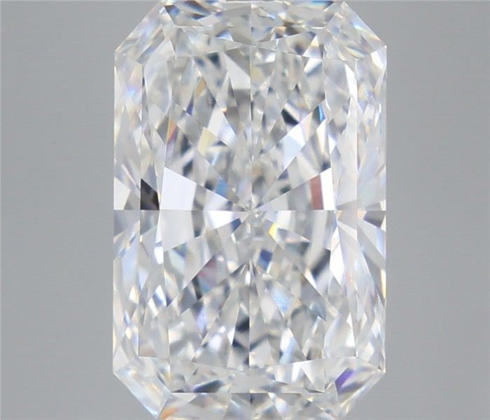 Loose Diamond - RADIANT 8.06ct E VVS2: Loose Diamond - RADIANT 8.06ct E VVS2 Source: This is a real non-mined Diamond that has been grown in a lab Shape: RADIANT Carats: 8.06 Color: E Clarity: VVS2 Certification: IGI Video: