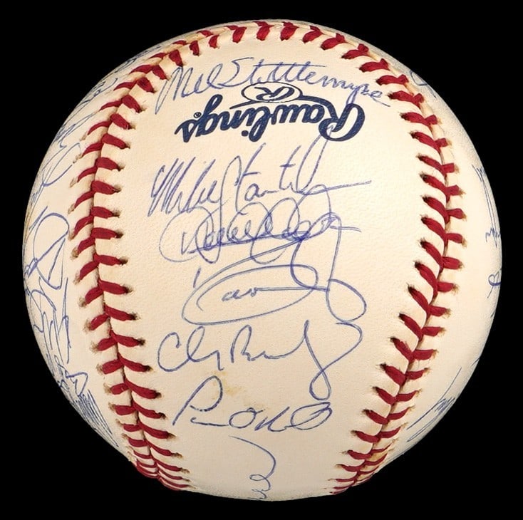 Baseball Signed by 31 Members 2001 Yankees AL Champions PSA DNA Certified: Baseball Signed by 31 Members 2001 Yankees AL Champions PSA DNA Certified This is an original 2001 New York Yankees American League Champions team-signed baseball, featuring 31 signatures from members