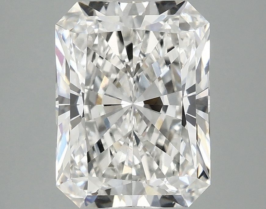 Loose Diamond - RADIANT 3.19ct F VS1: Loose Diamond - RADIANT 3.19ct F VS1 Source: This is a real non-mined Diamond that has been grown in a lab Shape: RADIANT Carats: 3.19 Color: F Clarity: VS1 Certification: IGI Video: