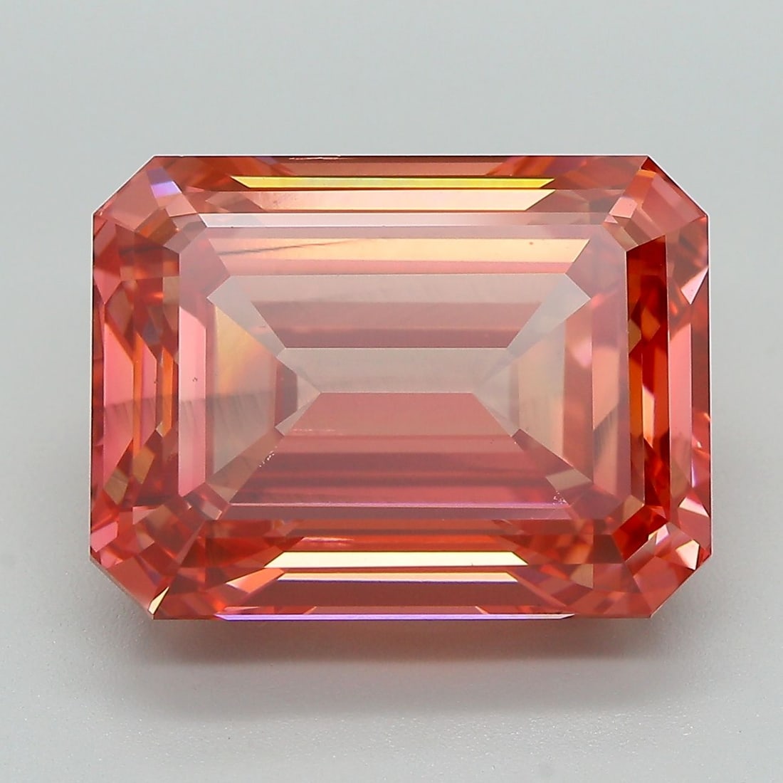 Loose Diamond - EMERALD 13.52ct Fancy Red SI1: Loose Diamond - EMERALD 13.52ct Fancy Red SI1 Source: This is a real non-mined Diamond that has been grown in a lab Shape: EMERALD Carats: 13.52 Color: Fancy Red Certification: IGI Video: