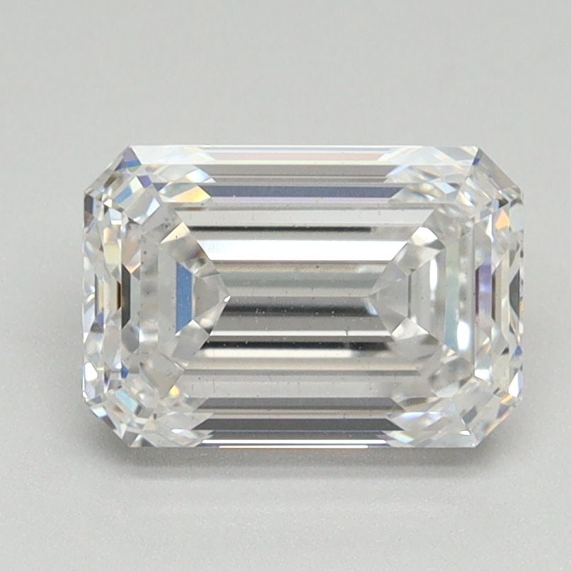 Loose Diamond - EMERALD 2.01ct E VS2: Loose Diamond - EMERALD 2.01ct E VS2 Source: This is a real non-mined Diamond that has been grown in a lab Shape: EMERALD Carats: 2.01 Color: E Clarity: VS2 Certification: NONE Video: