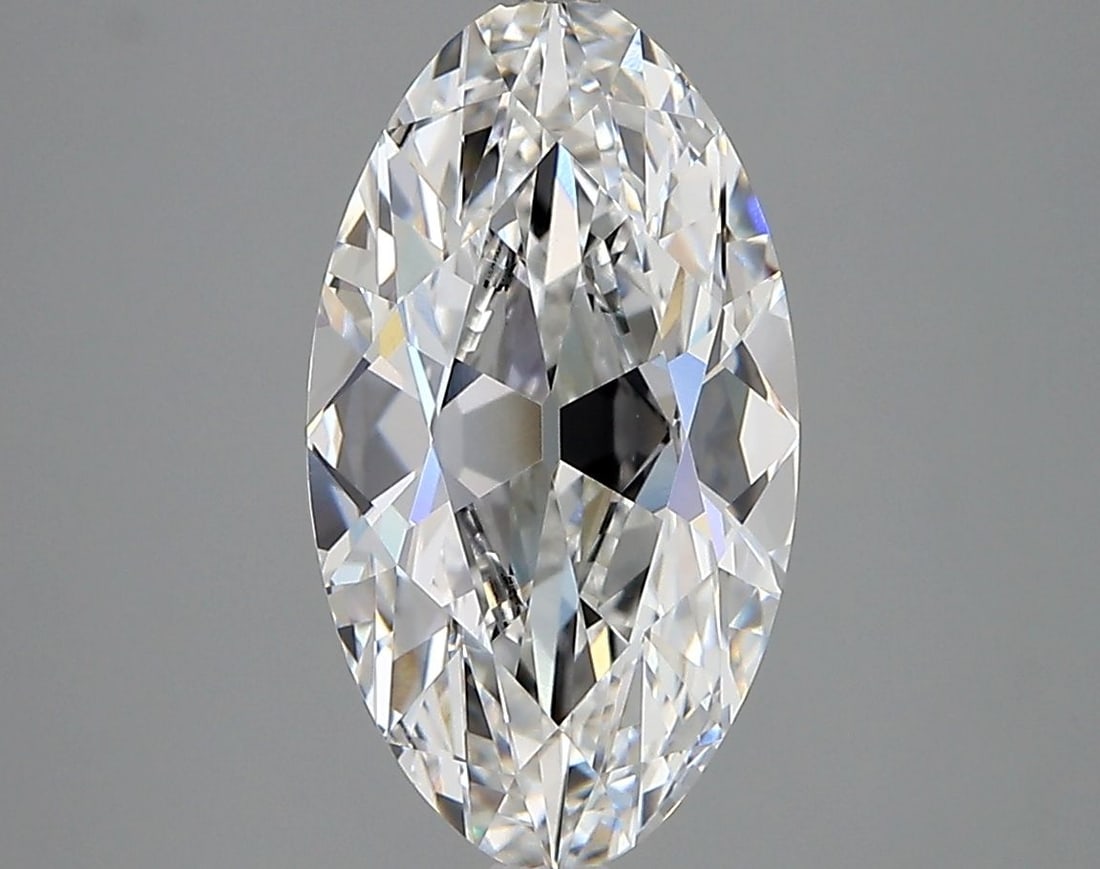 Loose Diamond - OVAL 2.72ct E VVS1: Loose Diamond - OVAL 2.72ct E VVS1 Source: This is a real non-mined Diamond that has been grown in a lab Shape: OVAL Carats: 2.72 Color: E Clarity: VVS1 Certification: IGI Video: