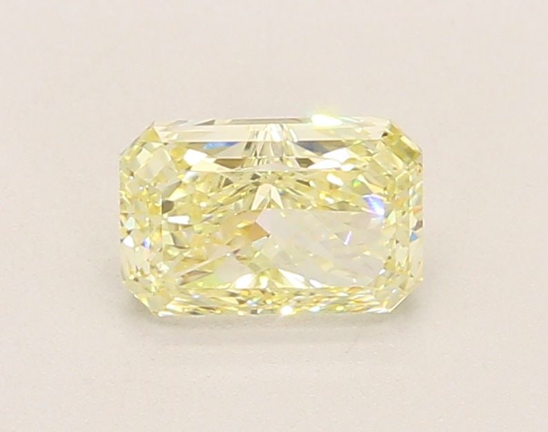 Loose Diamond - RADIANT 1.09ct Light Yellow VVS2: Loose Diamond - RADIANT 1.09ct Light Yellow VVS2 Source: This is a real non-mined Diamond that has been grown in a lab Shape: RADIANT Carats: 1.09 Color: Light Yellow Certification: IGI Video: