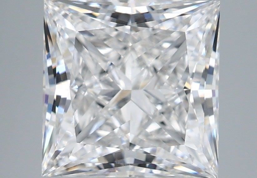 Loose Diamond - PRINCESS 3.52ct F VVS2: Loose Diamond - PRINCESS 3.52ct F VVS2 Source: This is a real non-mined Diamond that has been grown in a lab Shape: PRINCESS Carats: 3.52 Color: F Clarity: VVS2 Certification: IGI Video: