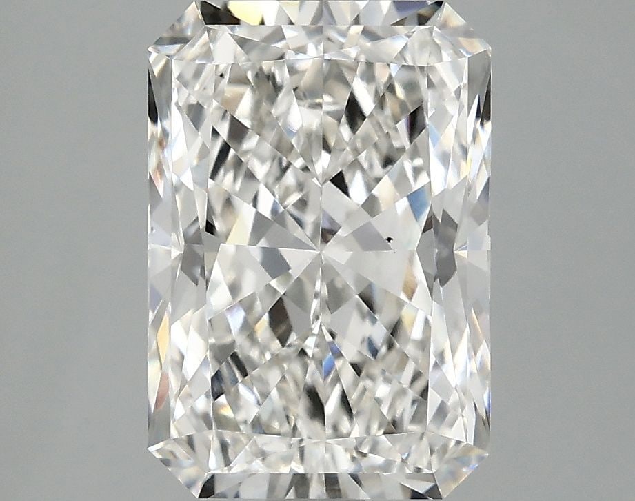 Loose Diamond - RADIANT 3.03ct G VS2: Loose Diamond - RADIANT 3.03ct G VS2 Source: This is a real non-mined Diamond that has been grown in a lab Shape: RADIANT Carats: 3.03 Color: G Clarity: VS2 Certification: IGI Video: