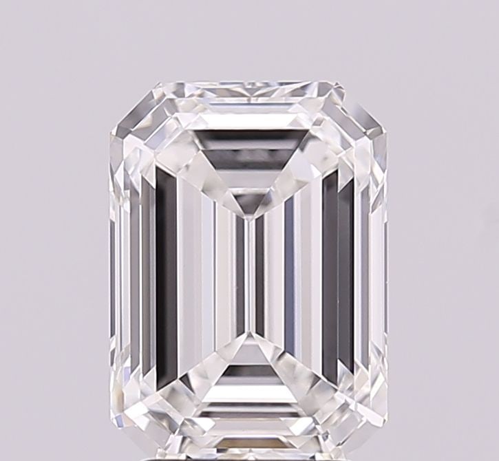 Loose Diamond - EMERALD 3.04ct E VVS2: Loose Diamond - EMERALD 3.04ct E VVS2 Source: This is a real non-mined Diamond that has been grown in a lab Shape: EMERALD Carats: 3.04 Color: E Clarity: VVS2 Certification: IGI Video: