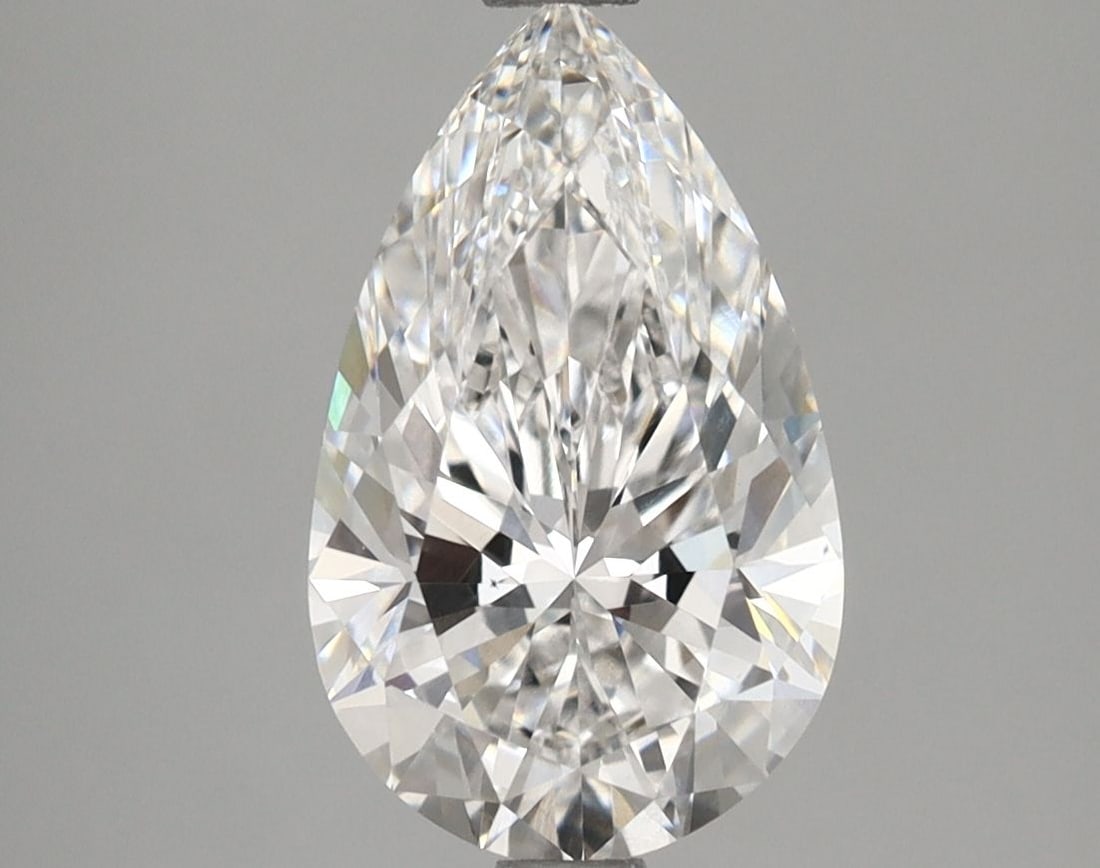 Loose Diamond - PEAR 2.41ct E VS2: Loose Diamond - PEAR 2.41ct E VS2 Source: This is a real non-mined Diamond that has been grown in a lab Shape: PEAR Carats: 2.41 Color: E Clarity: VS2 Certification: GIA Video: