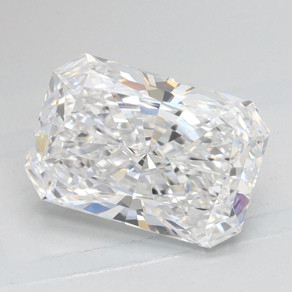 Loose Diamond - RADIANT 1.69ct D IF: Loose Diamond - RADIANT 1.69ct D IF Source: This is a real non-mined Diamond that has been grown in a lab Shape: RADIANT Carats: 1.69 Color: D Clarity: IF Certification: IGI Video: