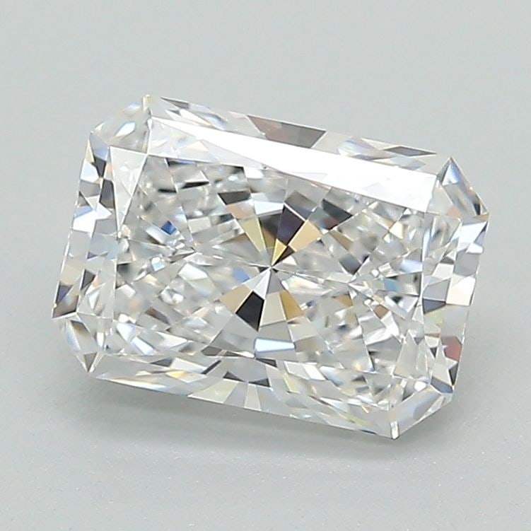 Loose Diamond - RADIANT 1.57ct D VS1: Loose Diamond - RADIANT 1.57ct D VS1 Source: This is a real non-mined Diamond that has been grown in a lab Shape: RADIANT Carats: 1.57 Color: D Clarity: VS1 Certification: GIA Video: