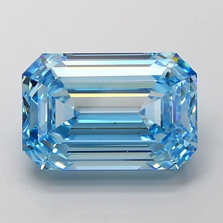 Loose Diamond - EMERALD 5.02ct Fancy Vivid Blue VS1: Loose Diamond - EMERALD 5.02ct Fancy Vivid Blue VS1 Source: This is a real non-mined Diamond that has been grown in a lab Shape: EMERALD Carats: 5.02 Color: Fancy Vivid Blue Certification: IGI Video: