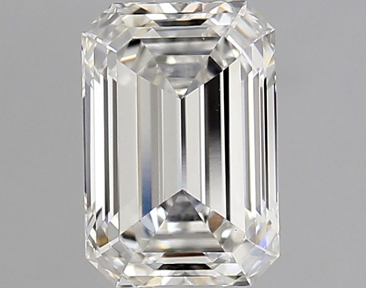 Loose Diamond - EMERALD 1.59ct G VS1: Loose Diamond - EMERALD 1.59ct G VS1 Source: This is a real non-mined Diamond that has been grown in a lab Shape: EMERALD Carats: 1.59 Color: G Clarity: VS1 Certification: IGI Video: