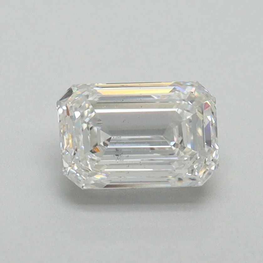 Loose Diamond - EMERALD 1.04ct E VS2: Loose Diamond - EMERALD 1.04ct E VS2 Source: This is a real non-mined Diamond that has been grown in a lab Shape: EMERALD Carats: 1.04 Color: E Clarity: VS2 Certification: NONE Video: