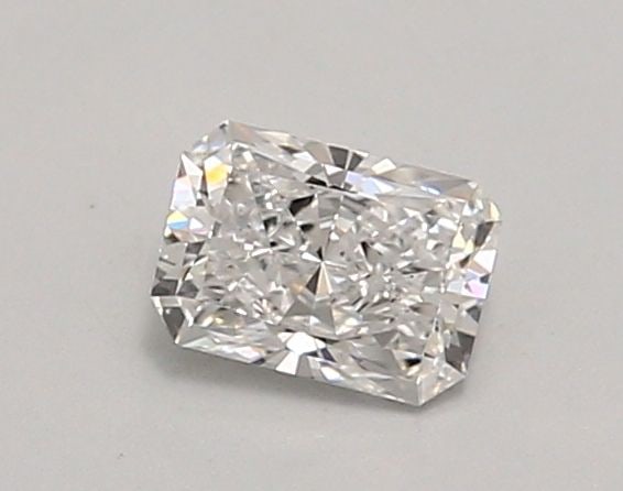 Loose Diamond - RADIANT 0.59ct D VS1: Loose Diamond - RADIANT 0.59ct D VS1 Source: This is a real non-mined Diamond that has been grown in a lab Shape: RADIANT Carats: 0.59 Color: D Clarity: VS1 Certification: IGI Video: