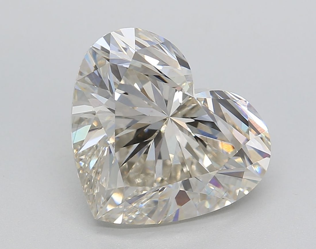 Loose Diamond - HEART 5.0ct Fancy Vivid Green VS1: Loose Diamond - HEART 5.0ct Fancy Vivid Green VS1 Source: This is a real non-mined Diamond that has been grown in a lab Shape: HEART Carats: 5.0 Color: Fancy Vivid Green Certification: IGI Video: