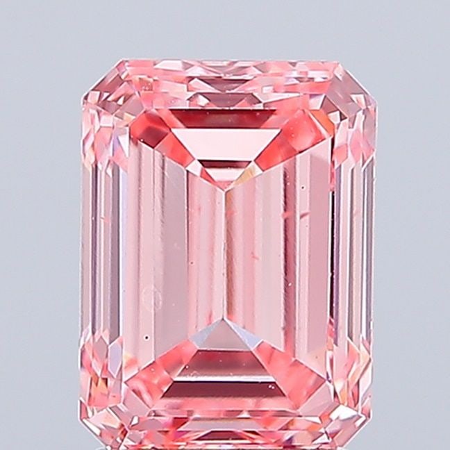 Loose Diamond - EMERALD 3.13ct Fancy Vivid Pink VS2: Loose Diamond - EMERALD 3.13ct Fancy Vivid Pink VS2 Source: This is a real non-mined Diamond that has been grown in a lab Shape: EMERALD Carats: 3.13 Color: Fancy Vivid Pink Certification: IGI Video: