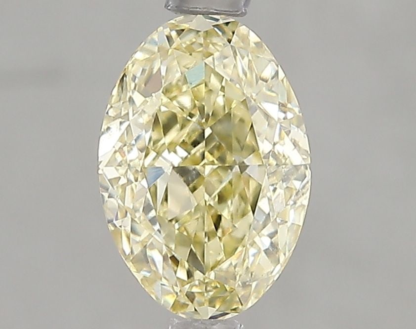 Loose Diamond - OVAL 1.55ct Fancy Intense Yellow VS1: Loose Diamond - OVAL 1.55ct Fancy Intense Yellow VS1 Source: This is a real non-mined Diamond that has been grown in a lab Shape: OVAL Carats: 1.55 Color: Fancy Intense Yellow Certification: IGI Video